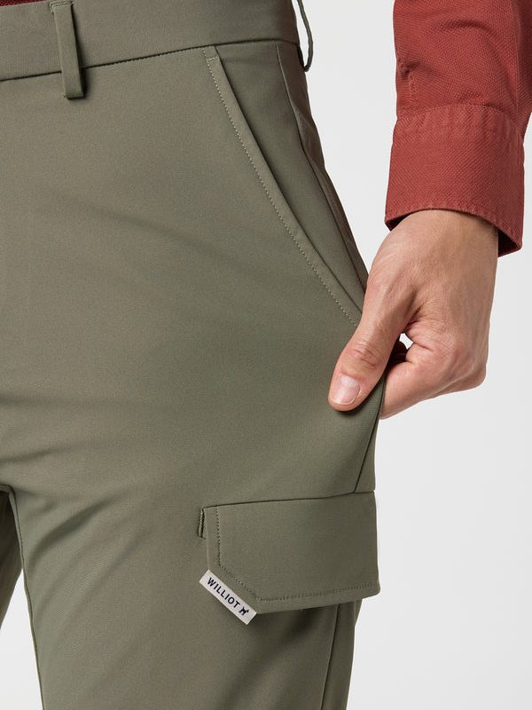 Pantalón Cargo de Tejido Técnico verde